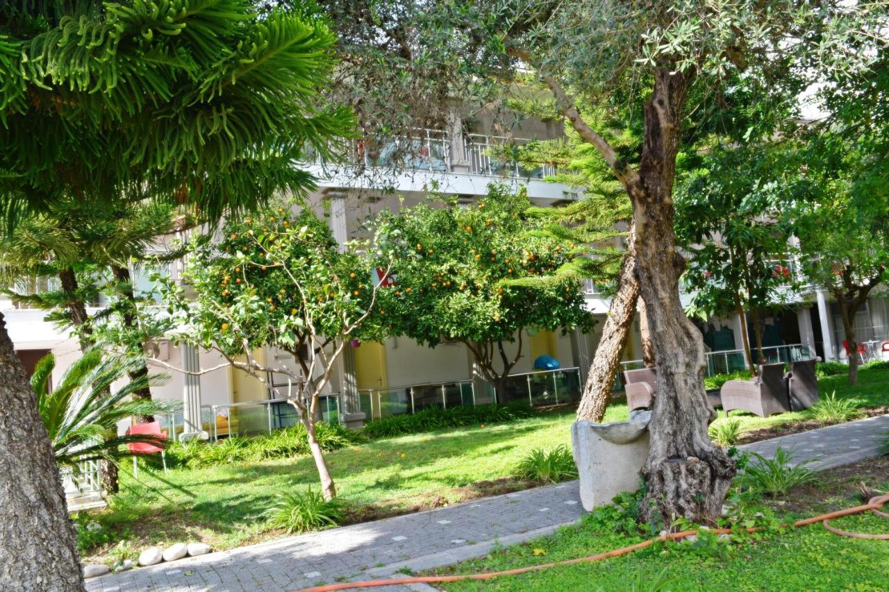 Clover Magic Nova Beach Hotel Side Exterior foto